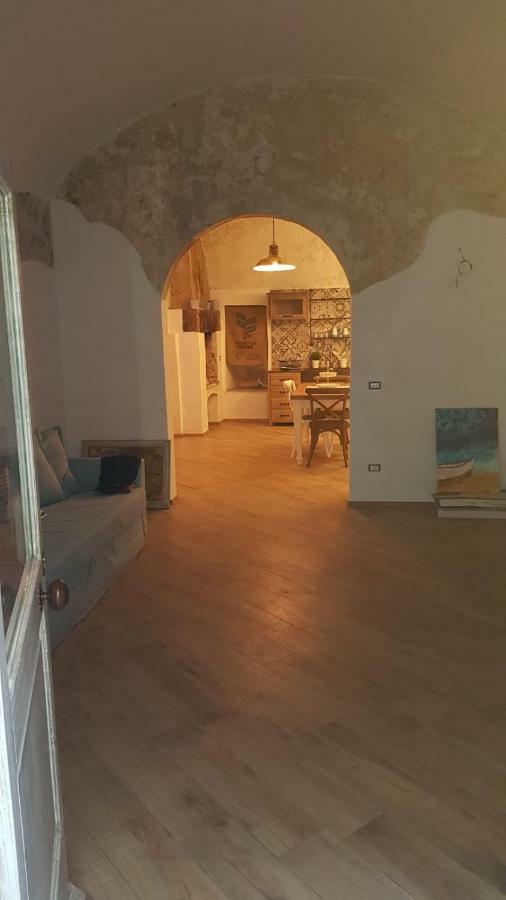 Residenza Rubino Apartment กัลลีโปลี ภายนอก รูปภาพ