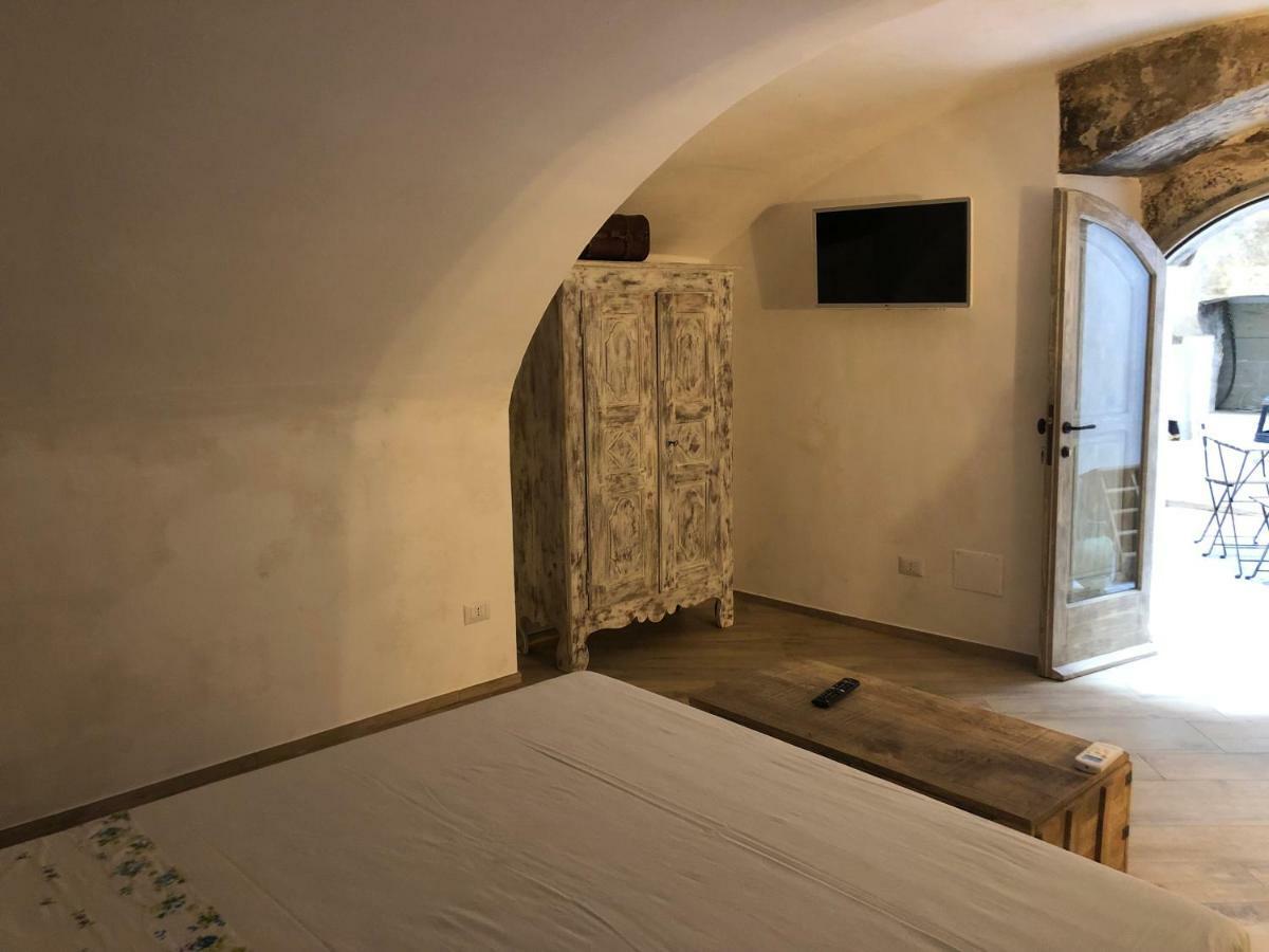 Residenza Rubino Apartment กัลลีโปลี ภายนอก รูปภาพ
